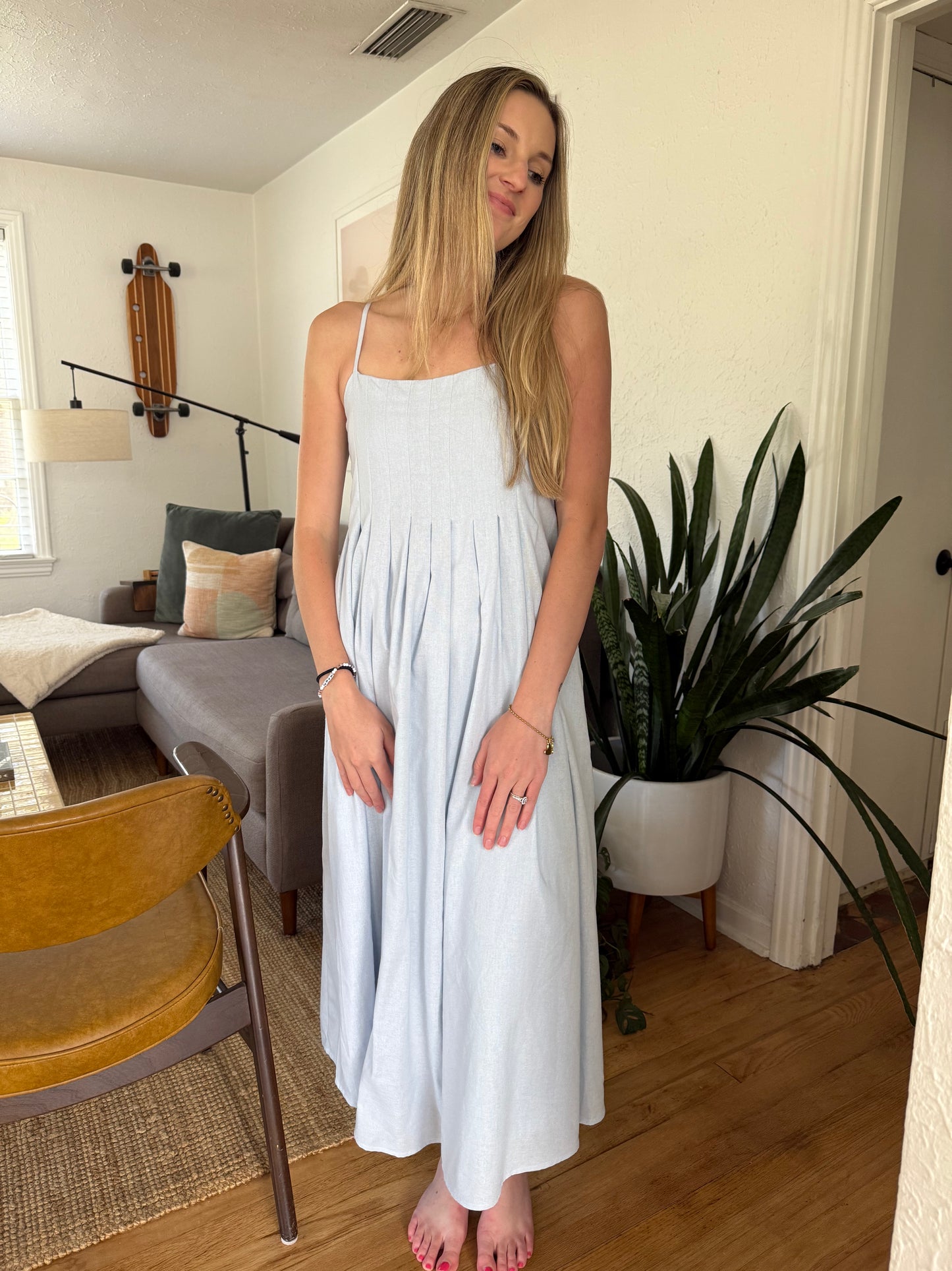 Needii Brooks Pintuck Linen Midi Dress