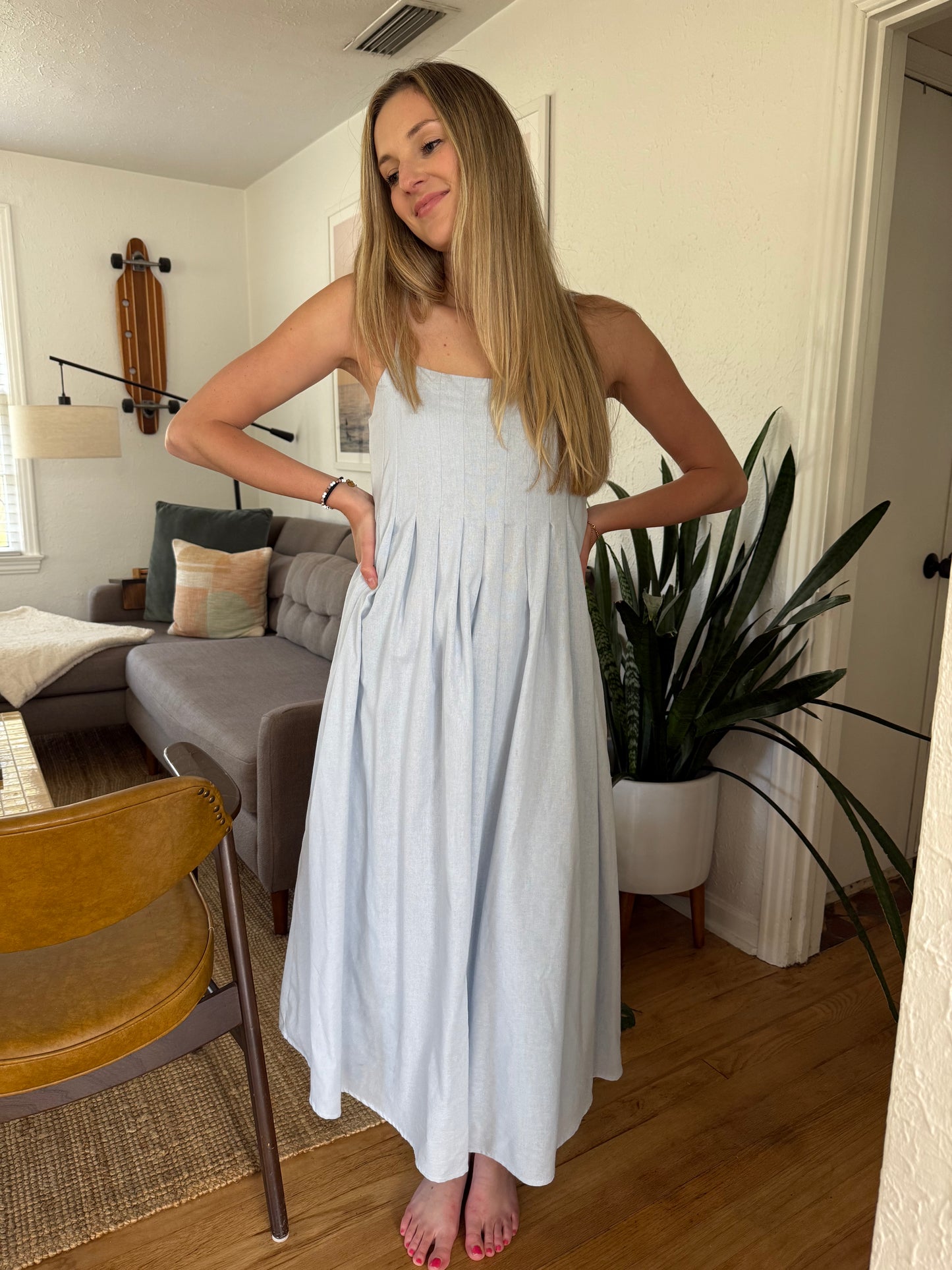 Needii Brooks Pintuck Linen Midi Dress