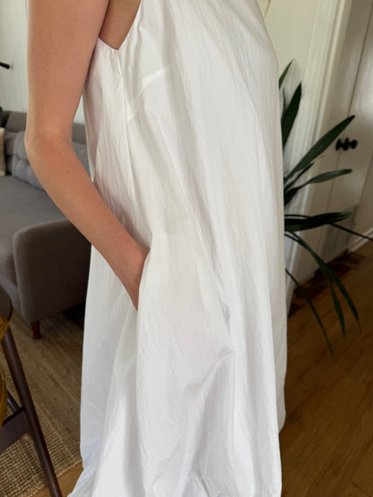 PINCH Brielle Solid Bubble Hem Midi Dress (White)
