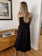 Needii Ophelia Ruched Strapless Midi Dress (Black)