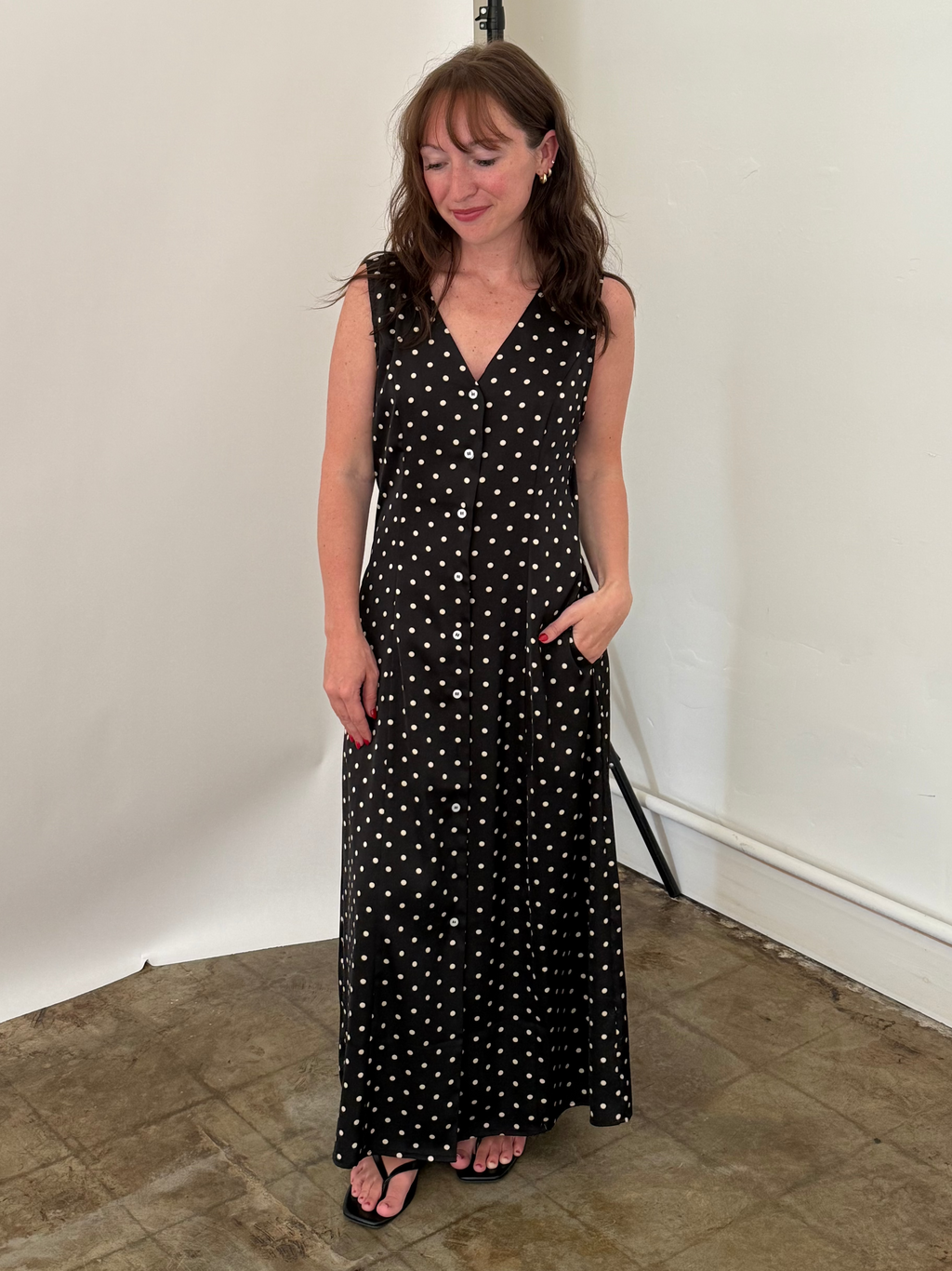 Things Between Daphne Black Polka Dot Sleeveless Maxi Dress (M)