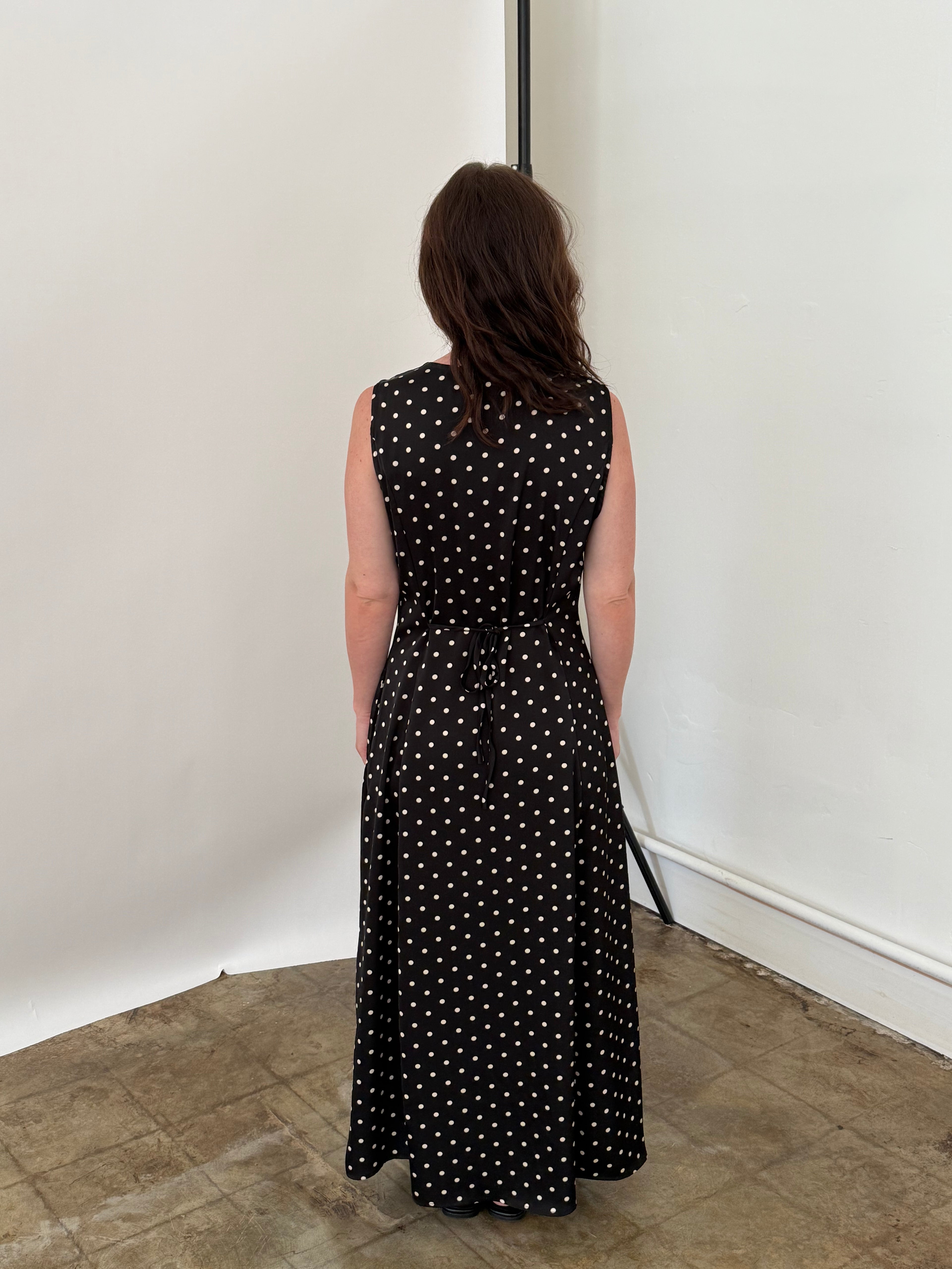 Things Between Daphne Black Polka Dot Sleeveless Maxi Dress (M)