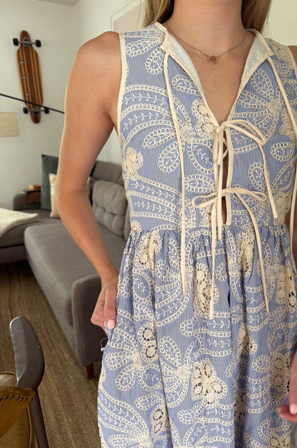 Aureum Eden Blue Stripe Embroidered Sleeveless Midi Dress