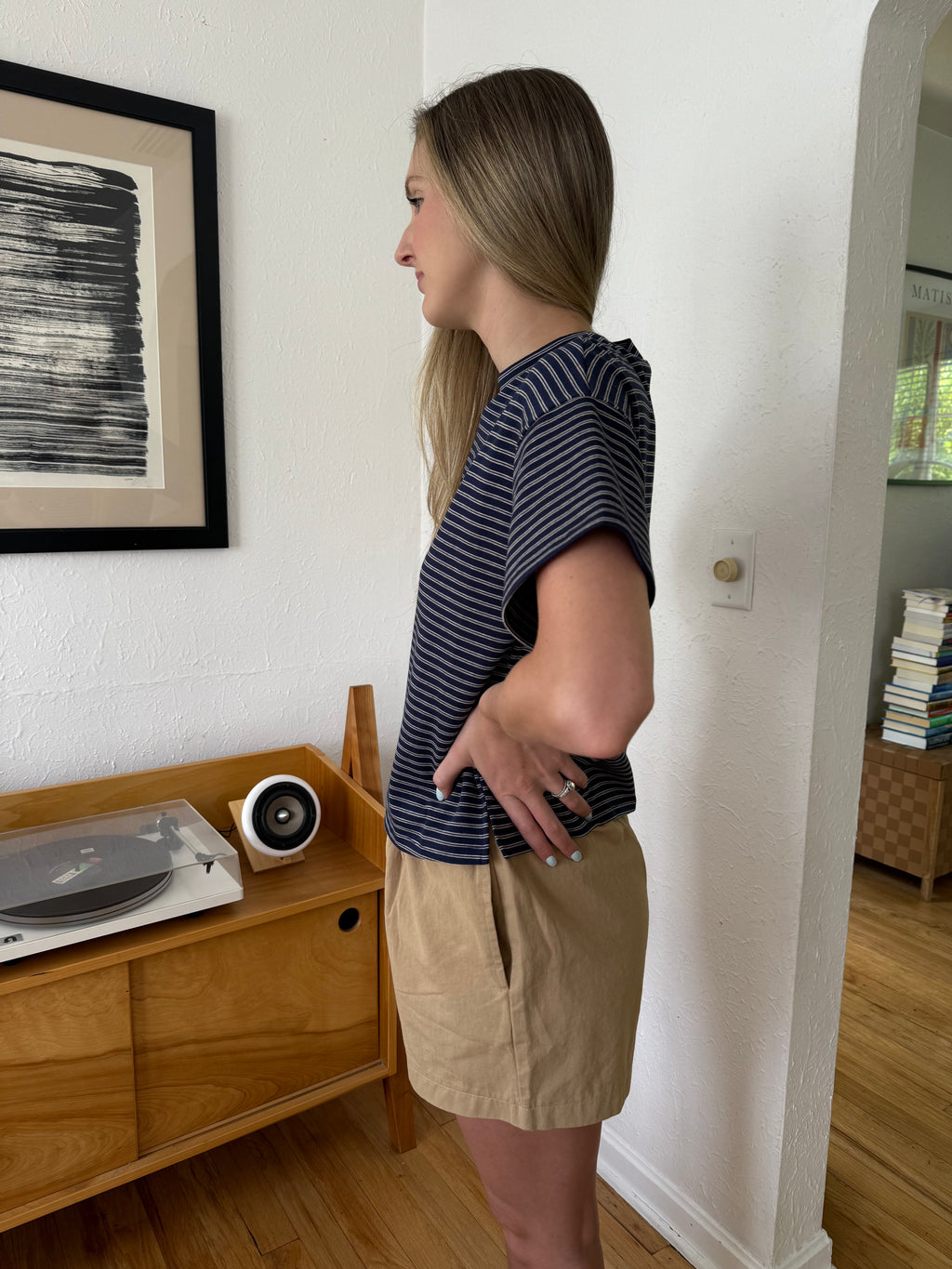 Things Between Grady Relaxed Cotton Elastic Shorts (Khaki)