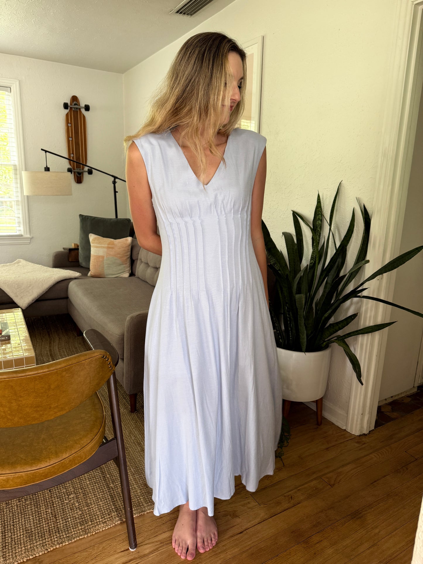 Hallie Linen Pintuck Sleeveless Midi Dress (Blue)