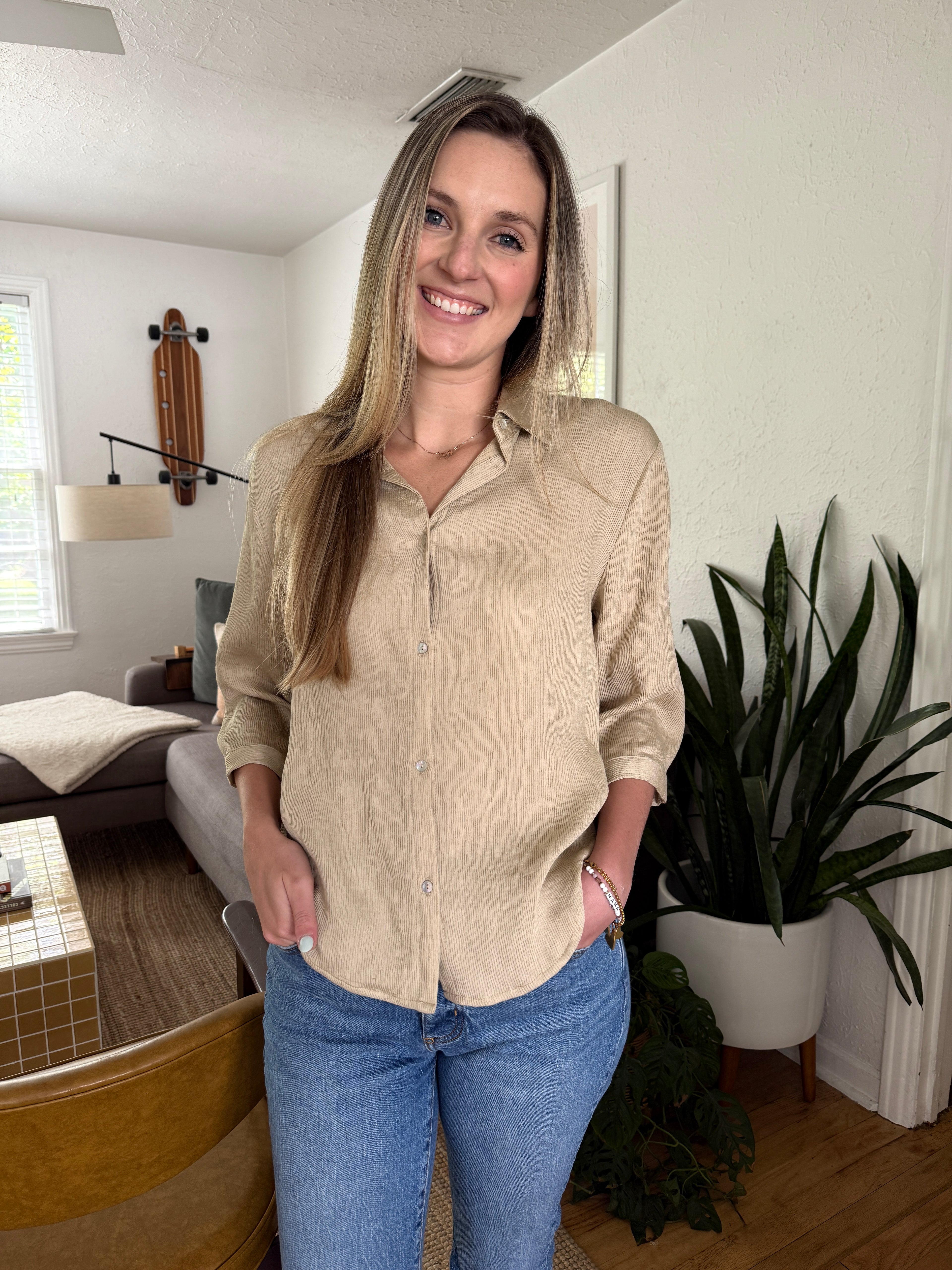 Hunter Light Olive Crinkle Buttoned Top