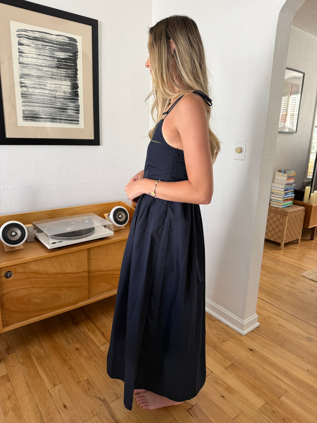 Miou Muse Kylie Bow Accent Empire Waist Sleeveless Midi Dress (Navy) M