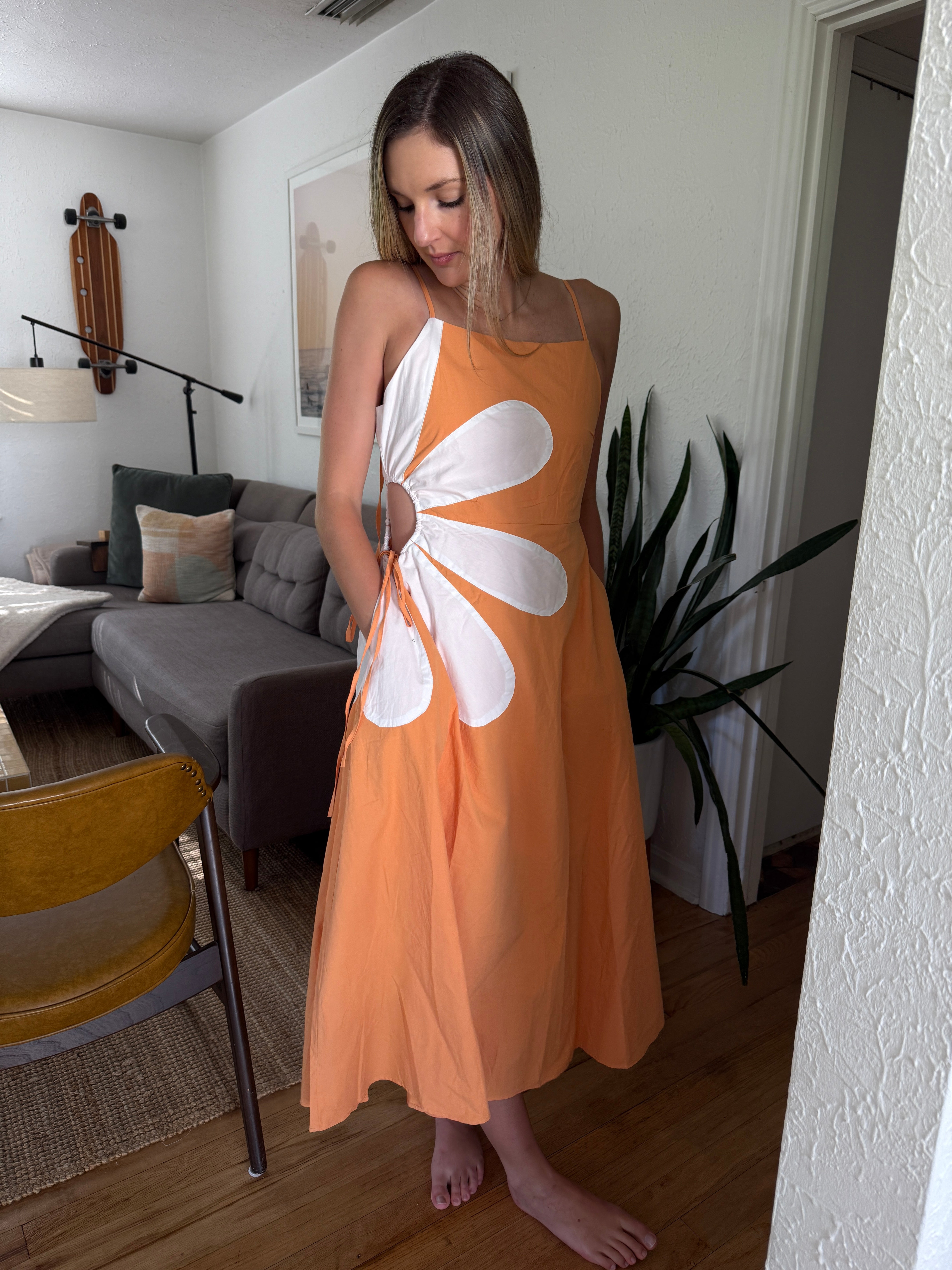 DRESSES – Momni Boutique