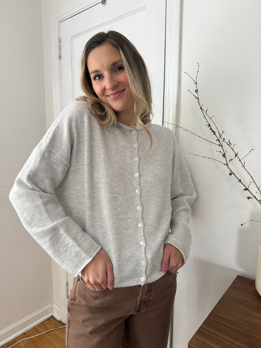 Things Between Piper Knit Rolled Hem Button Cardigan (Light Grey)