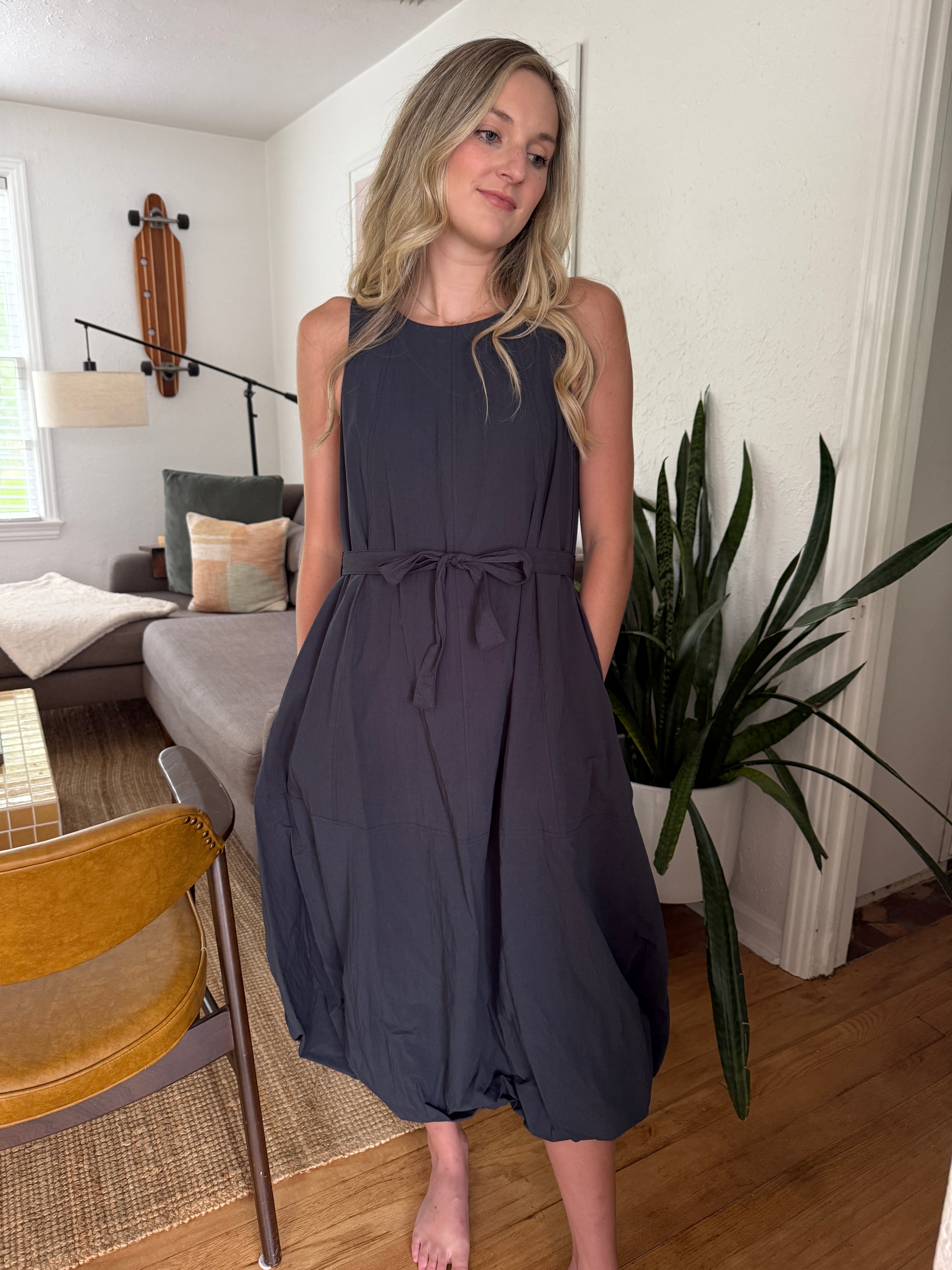 PINCH Brielle Solid Bubble Hem Midi Dress (Navy)