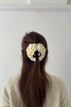 Floral Textured Hair Claw Clip