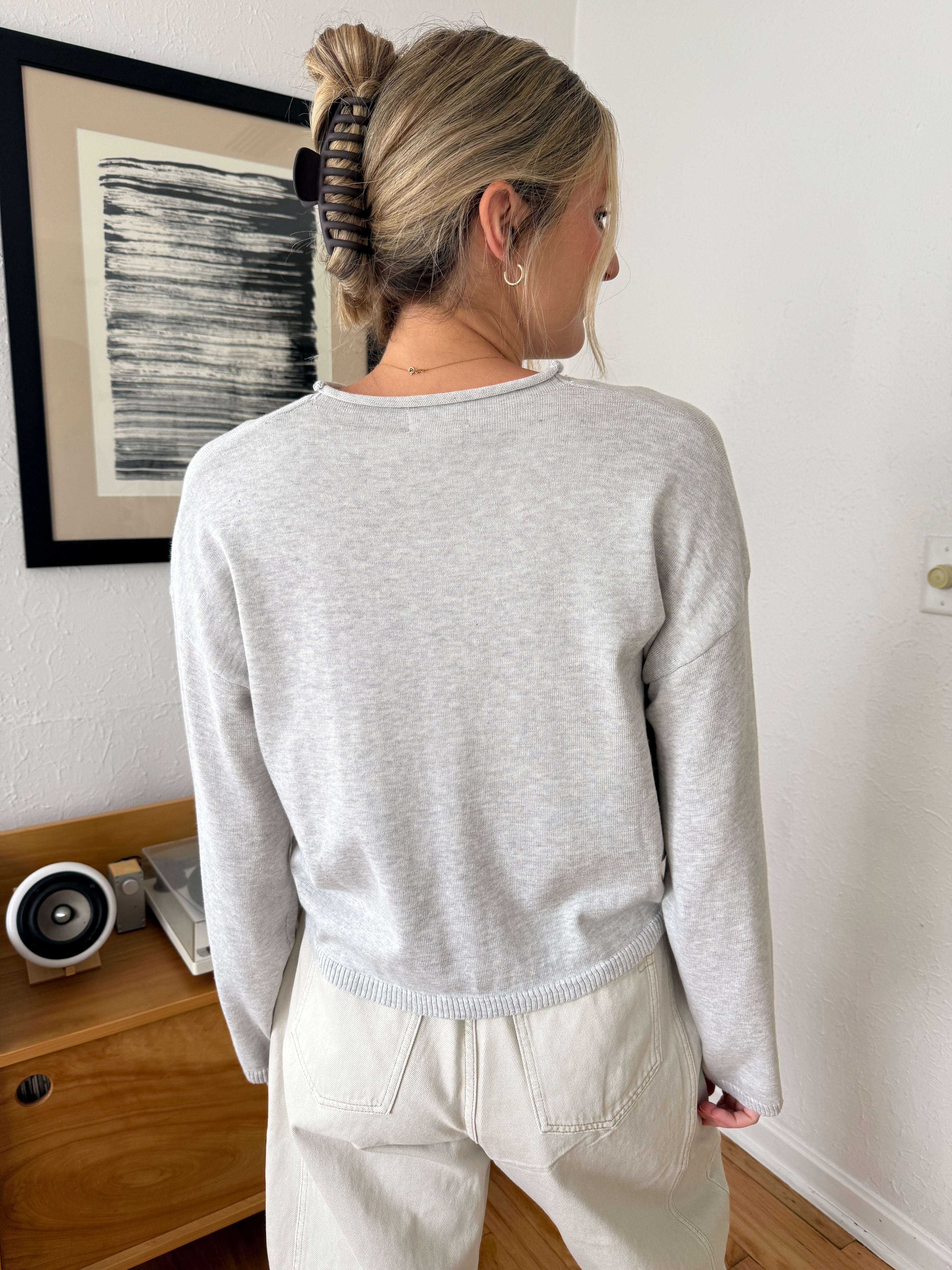 Things Between Toby Buttoned Cardigan Top (Grey)