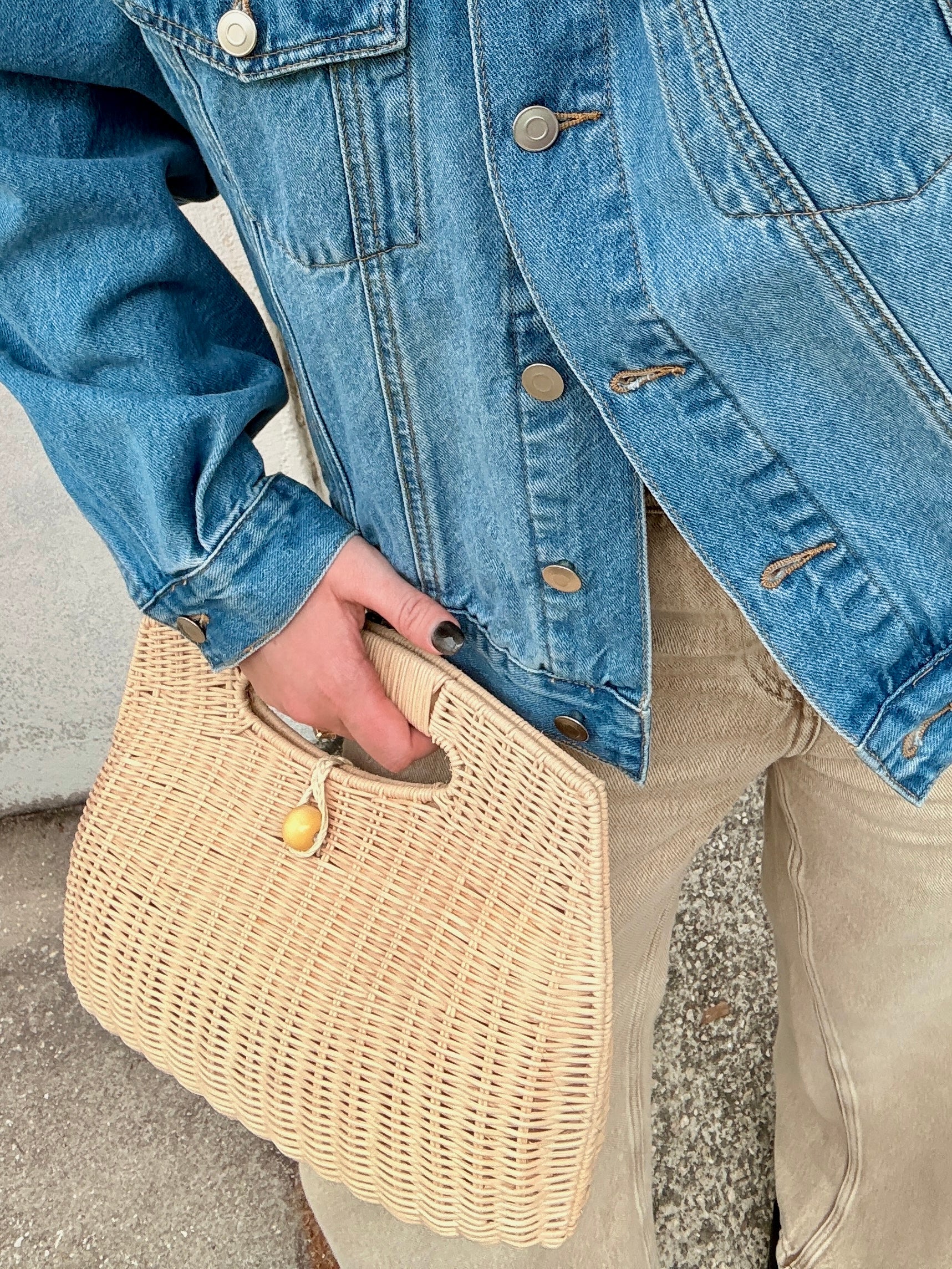 Riley Natural Straw Hard Clasp Clutch