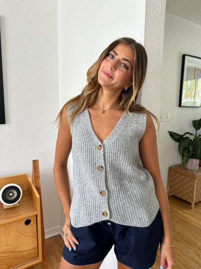 Things Between Clarissa Grey Ribbed Button Vest Top