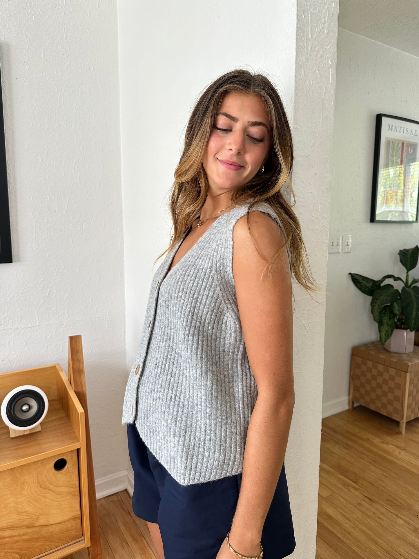 Things Between Clarissa Grey Ribbed Button Vest Top
