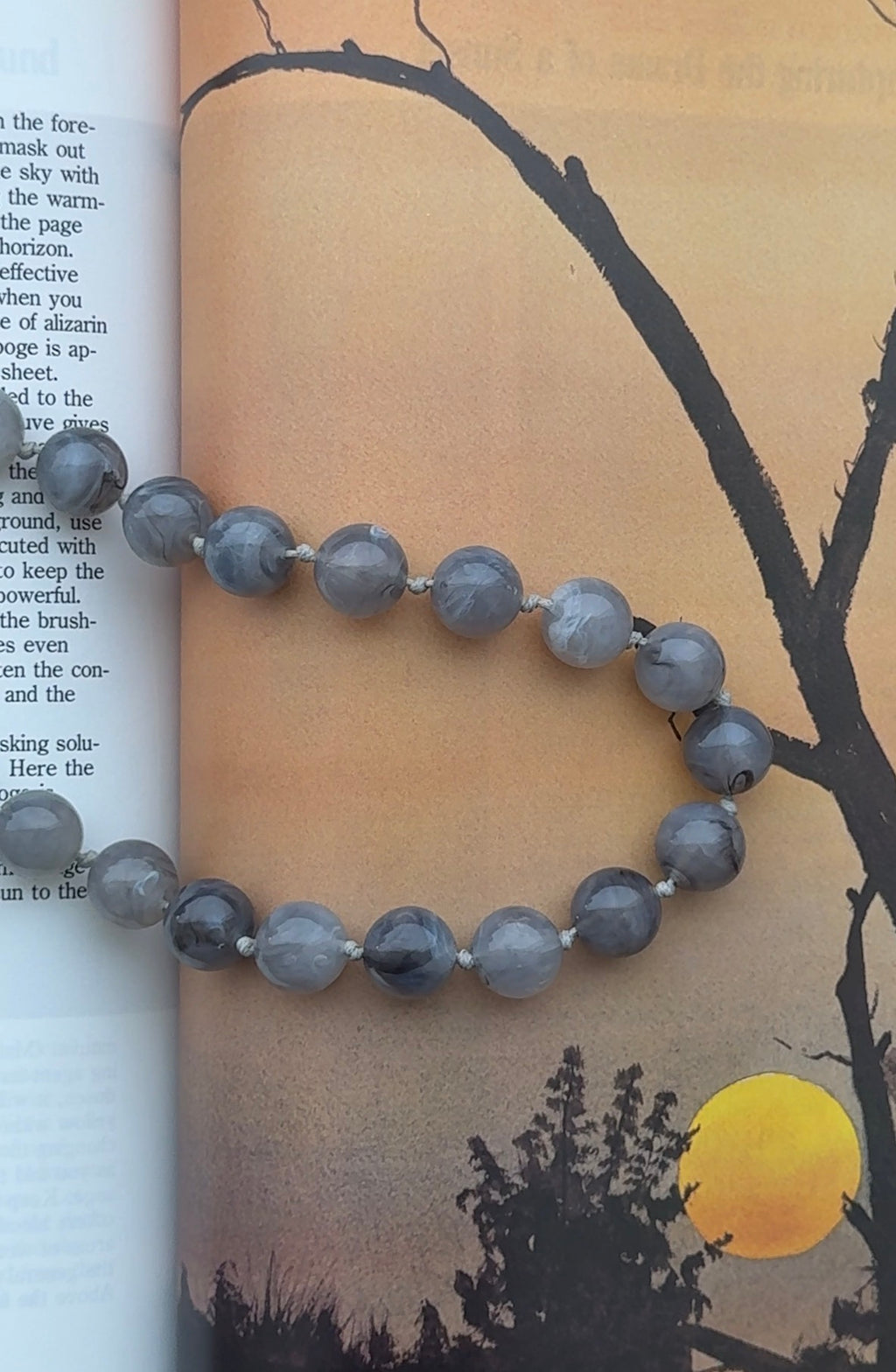 Mabry Chunky Beaded Necklace (Six Colors)
