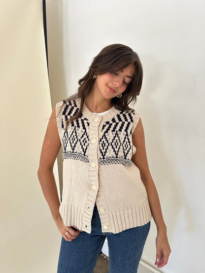 Bailey Rose Dylan Beige Patterned Knit Button Vest Top