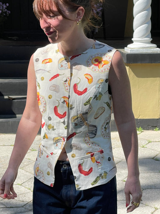 Bailey Rose Billie Coastal Picnic Printed Buttoned Vest Top