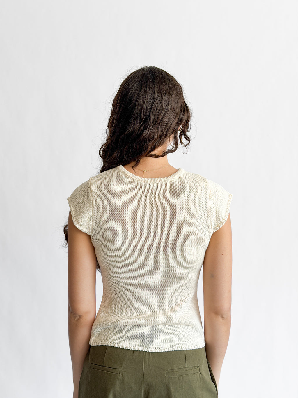 Ruth Woven Knit Keyhole Cap Sleeve Top (Cream)