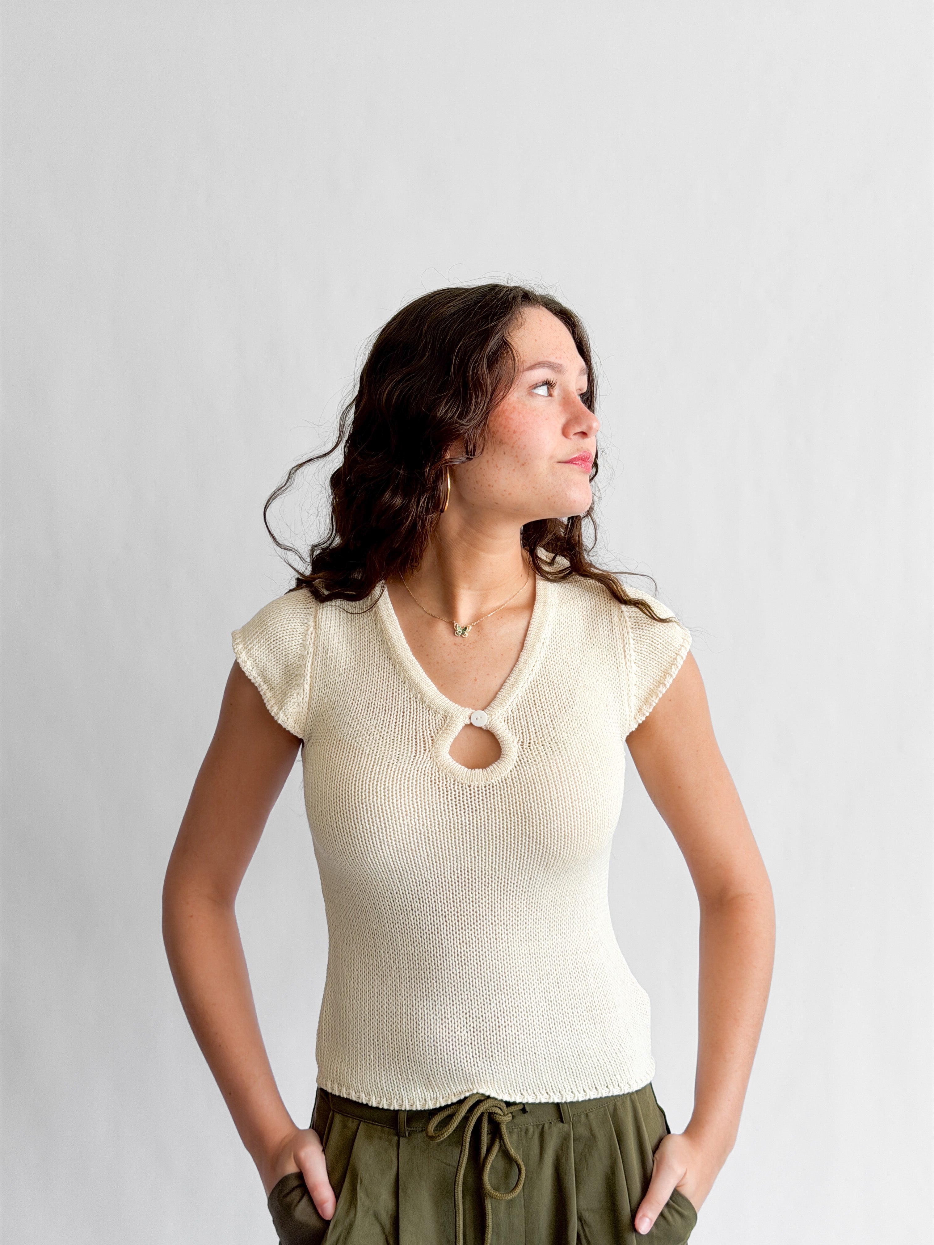 Ruth Woven Knit Keyhole Cap Sleeve Top (Cream)