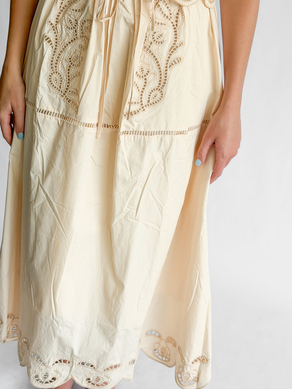 Vera Cream Eyelet Detail Stretch Waist Midi Skirt