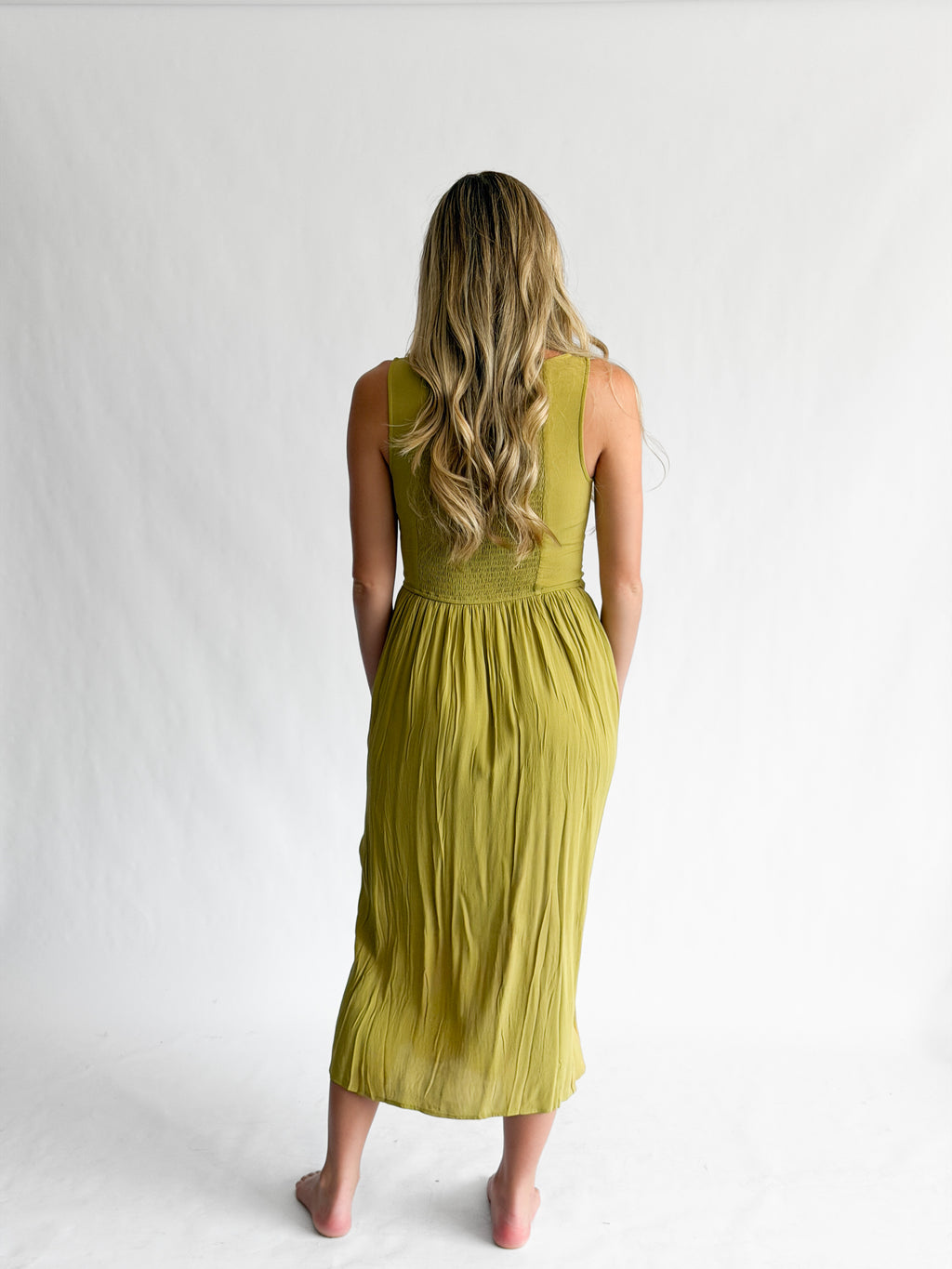 Violet Boat Neck Sleeveless Basque Waist Midi Dress (Green)
