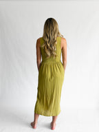 Violet Boat Neck Sleeveless Basque Waist Midi Dress (Green)