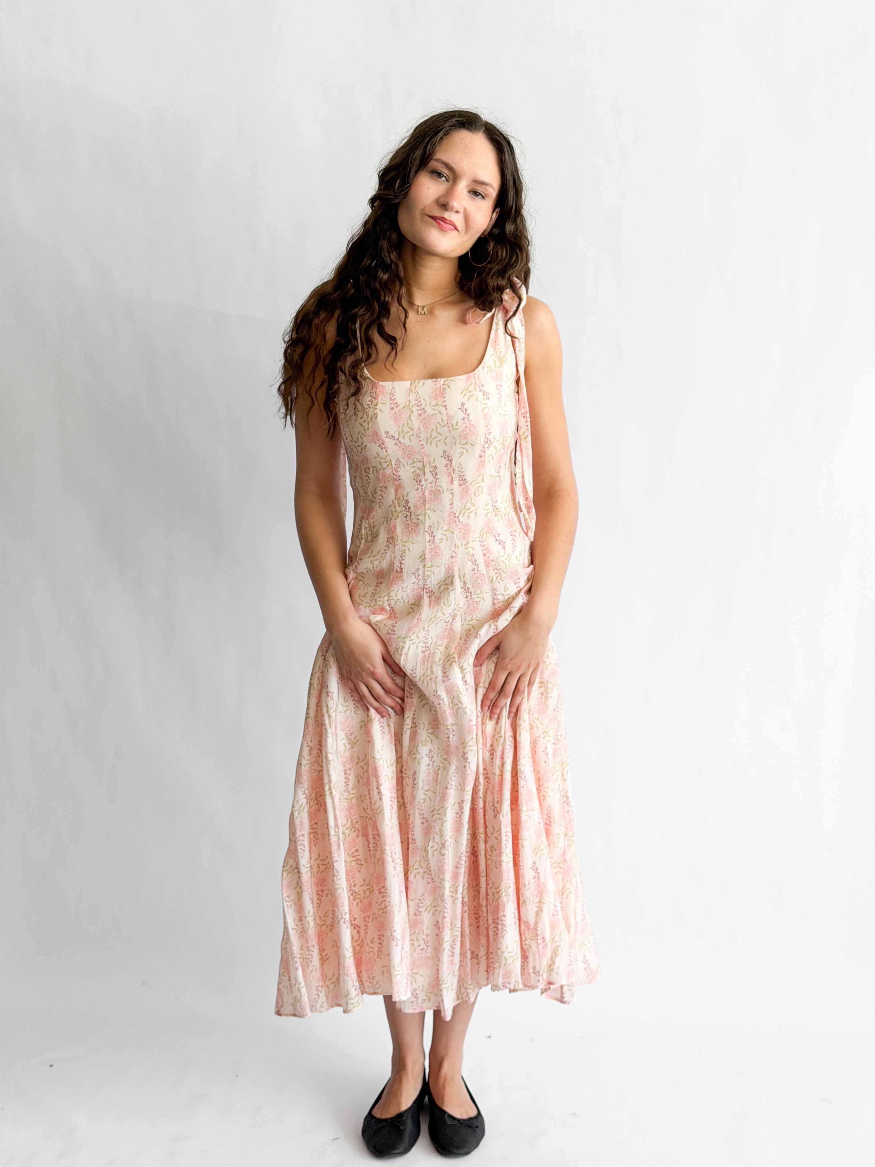 tie strap midi dress Romantic Heart Tie-Strap | Made-To-Order The Light Blue Print Tie Strap Midi Dress features adjustable tie straps and a flattering Vneckline for an effortlessly feminine fit ml Monique Lhuillier Women's Floral