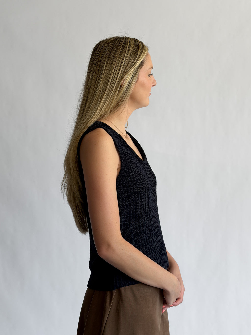 Elle Grey Iris Navy Woven Knit Sleeveless Top