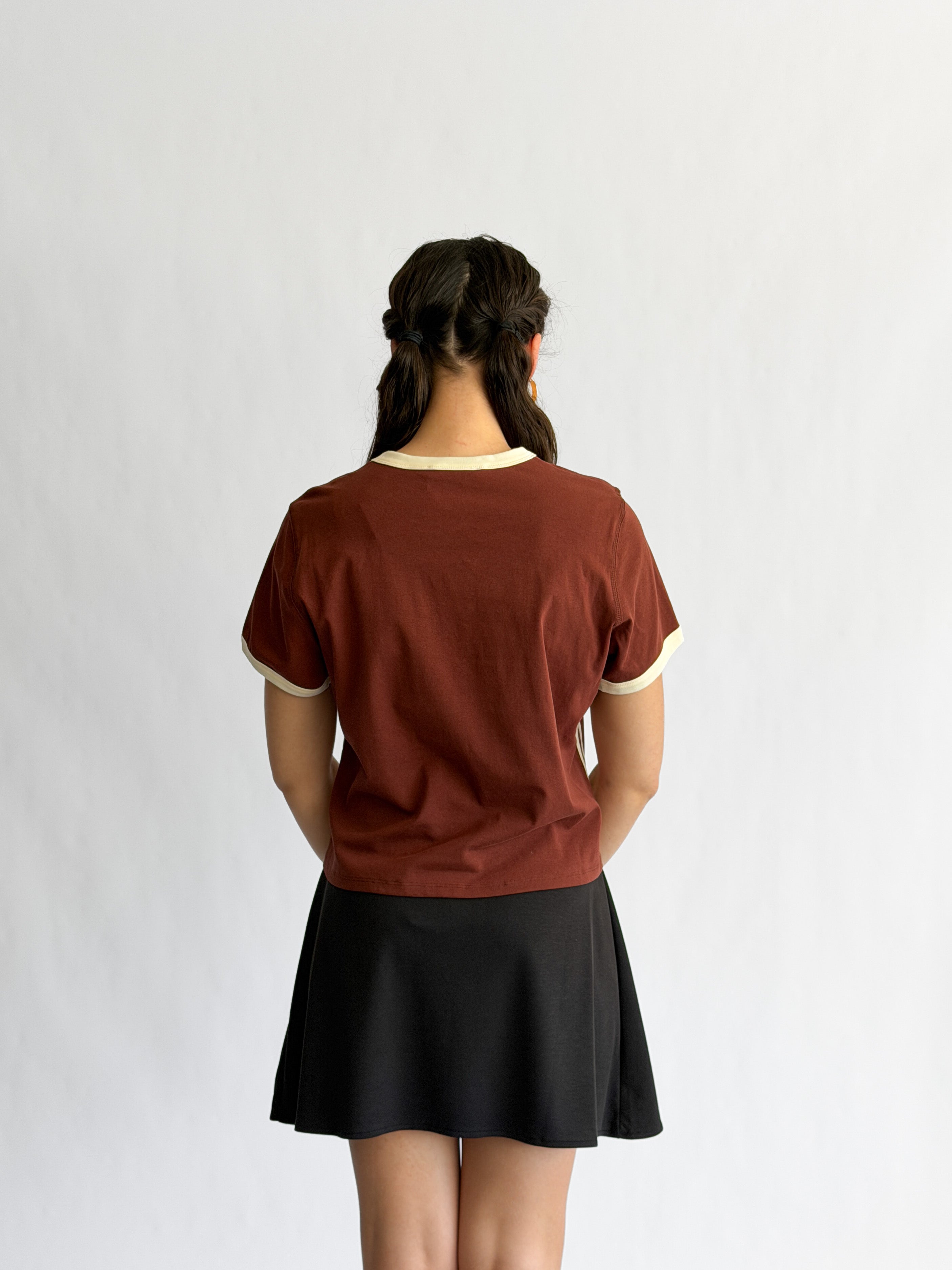 Sawyer Stretch Athletic Stripe Short Sleeve Top (Brown)