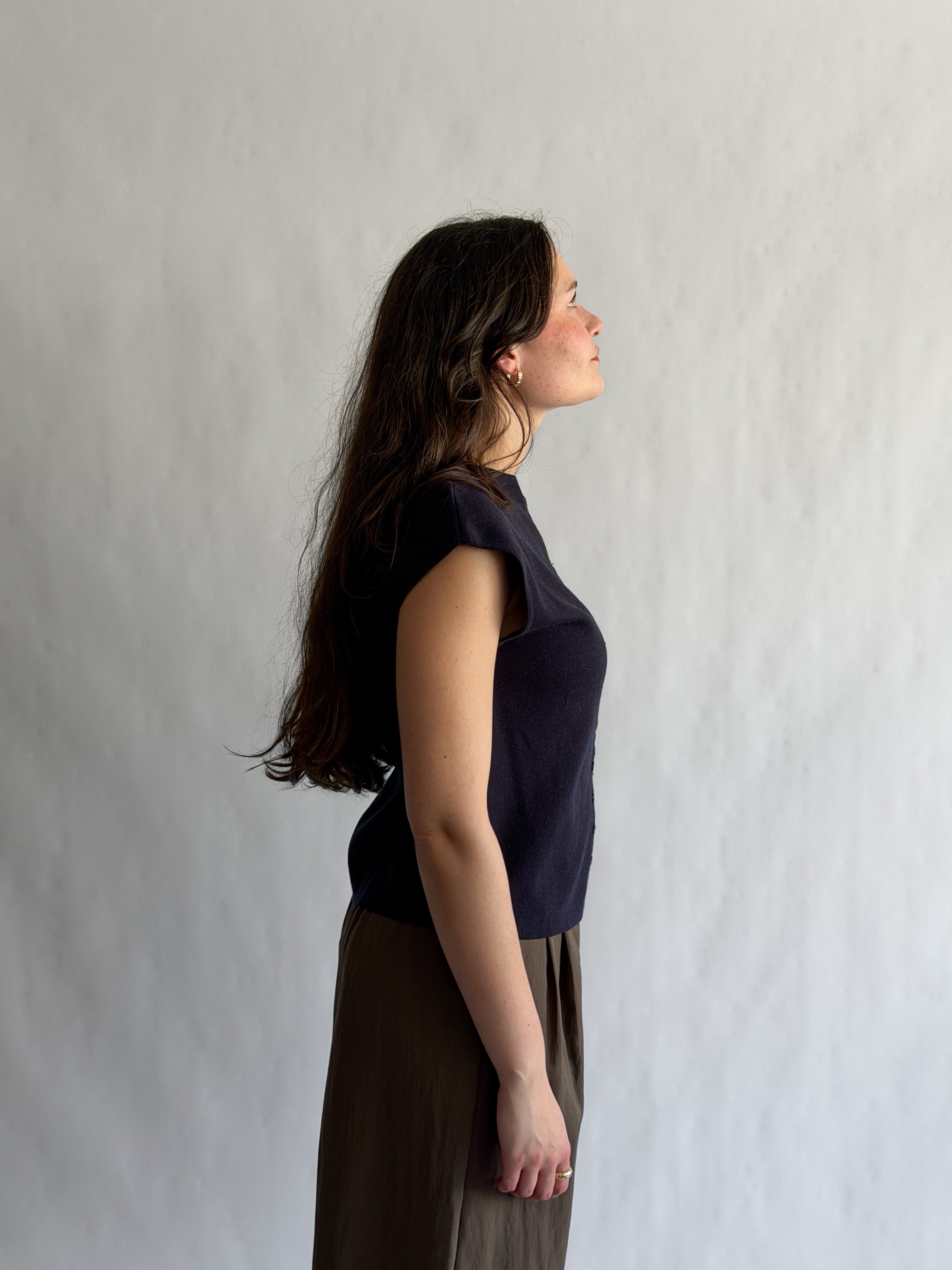 Things Between Nicole Knit Buttoned Short Sleeve Top (Navy)