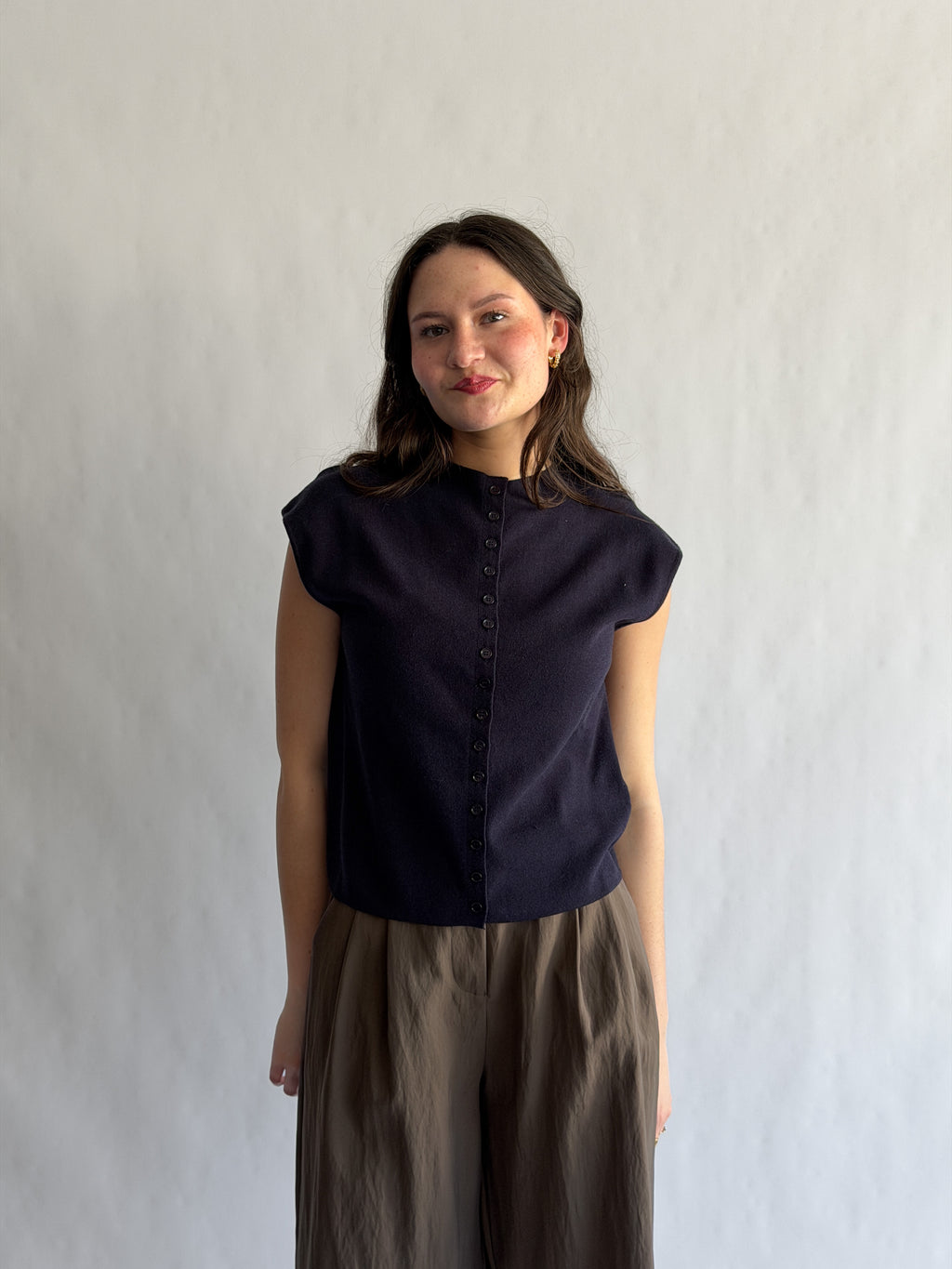 Things Between Nicole Knit Buttoned Short Sleeve Top (Navy)