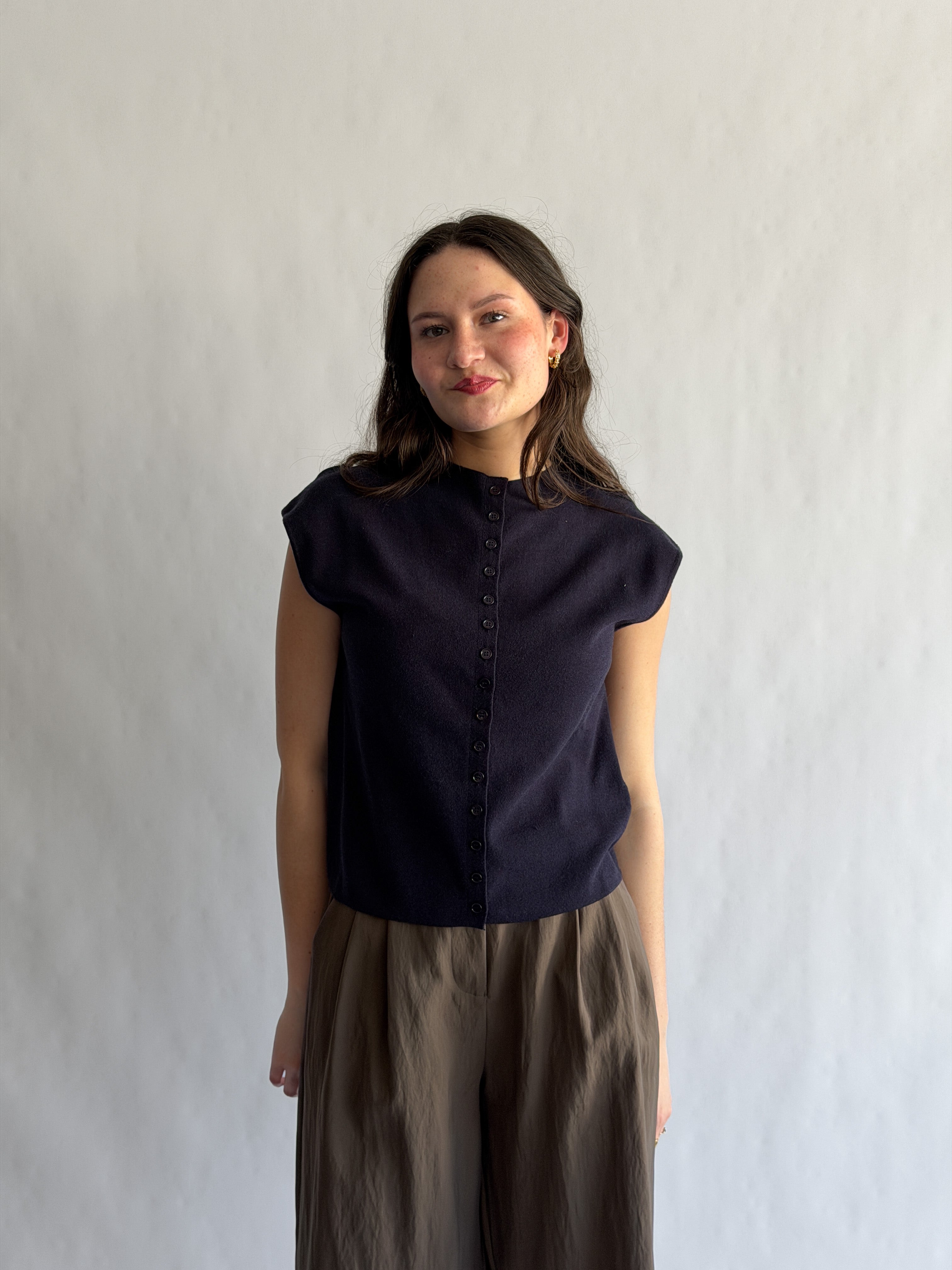 Things Between Nicole Knit Buttoned Short Sleeve Top (Navy)