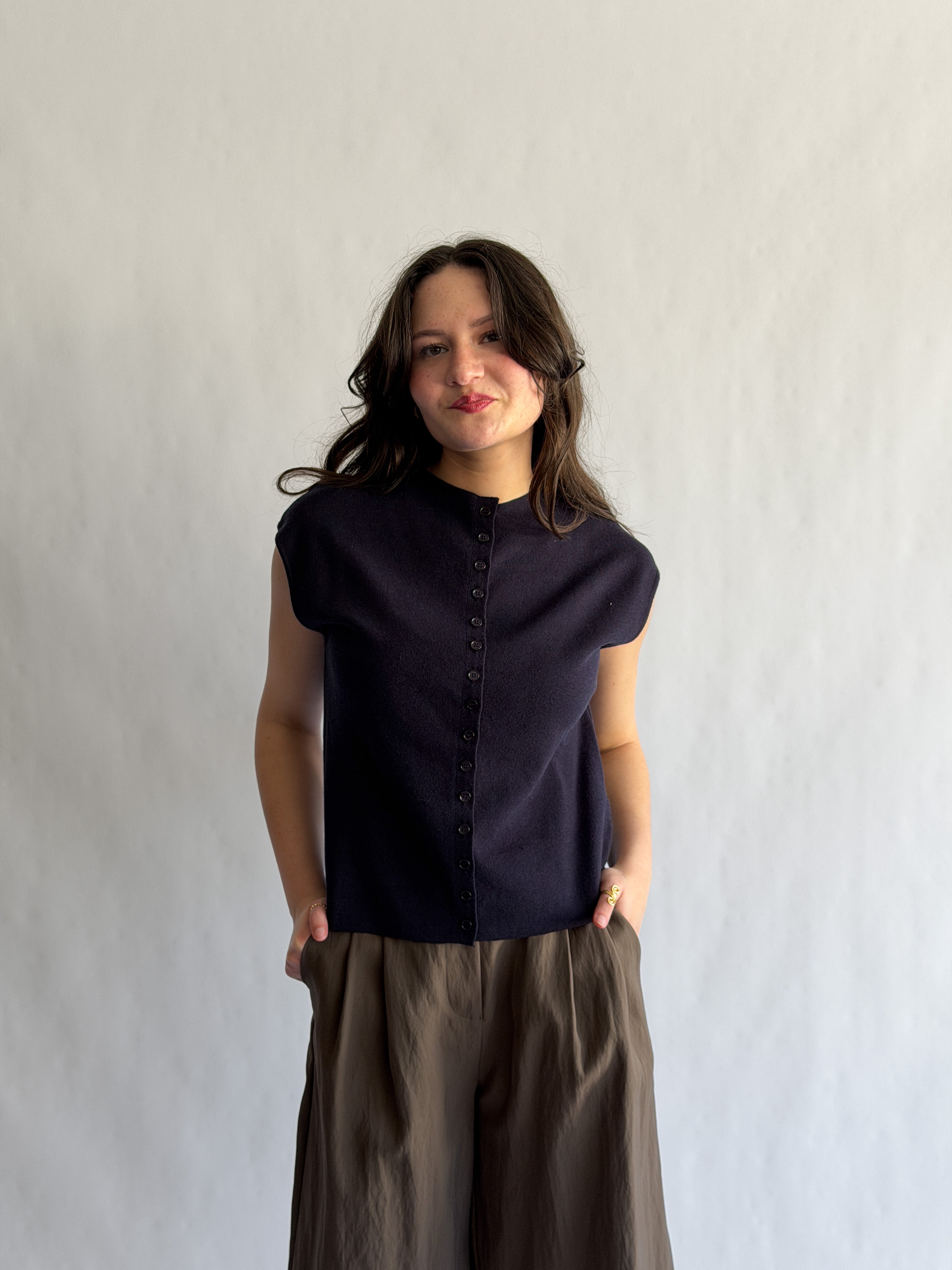 Things Between Nicole Knit Buttoned Short Sleeve Top (Navy)