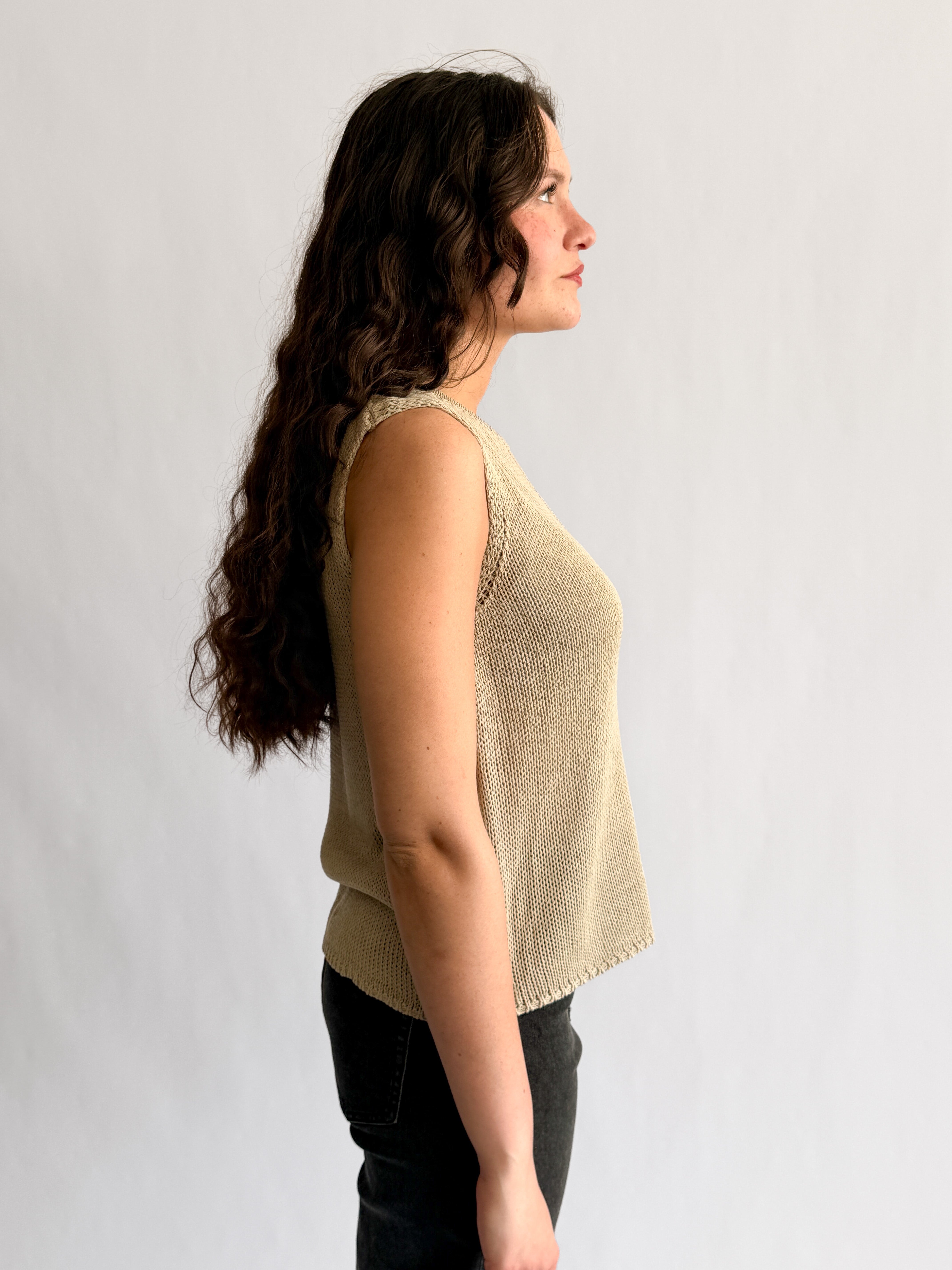 Ruth Woven Knit Keyhole Tank Top (Beige) – Momni Boutique
