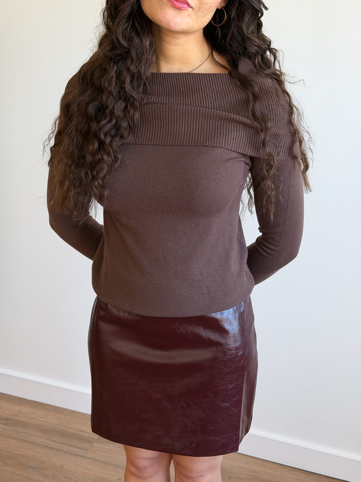 Haven Ribbed Off the Shoulder Knit Long Sleeve Top (Brown)