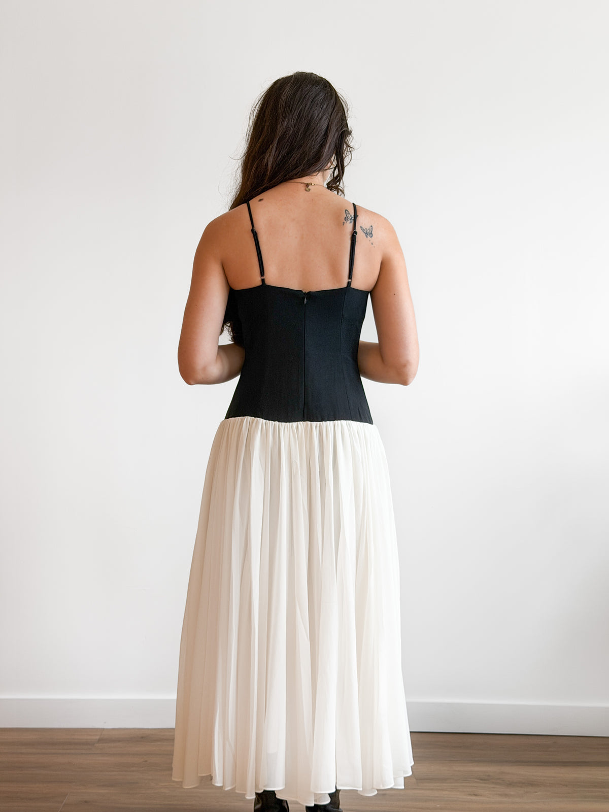 Lucy Paris Isabella Black and Cream Drop Waist Sleeveless Midi Dress