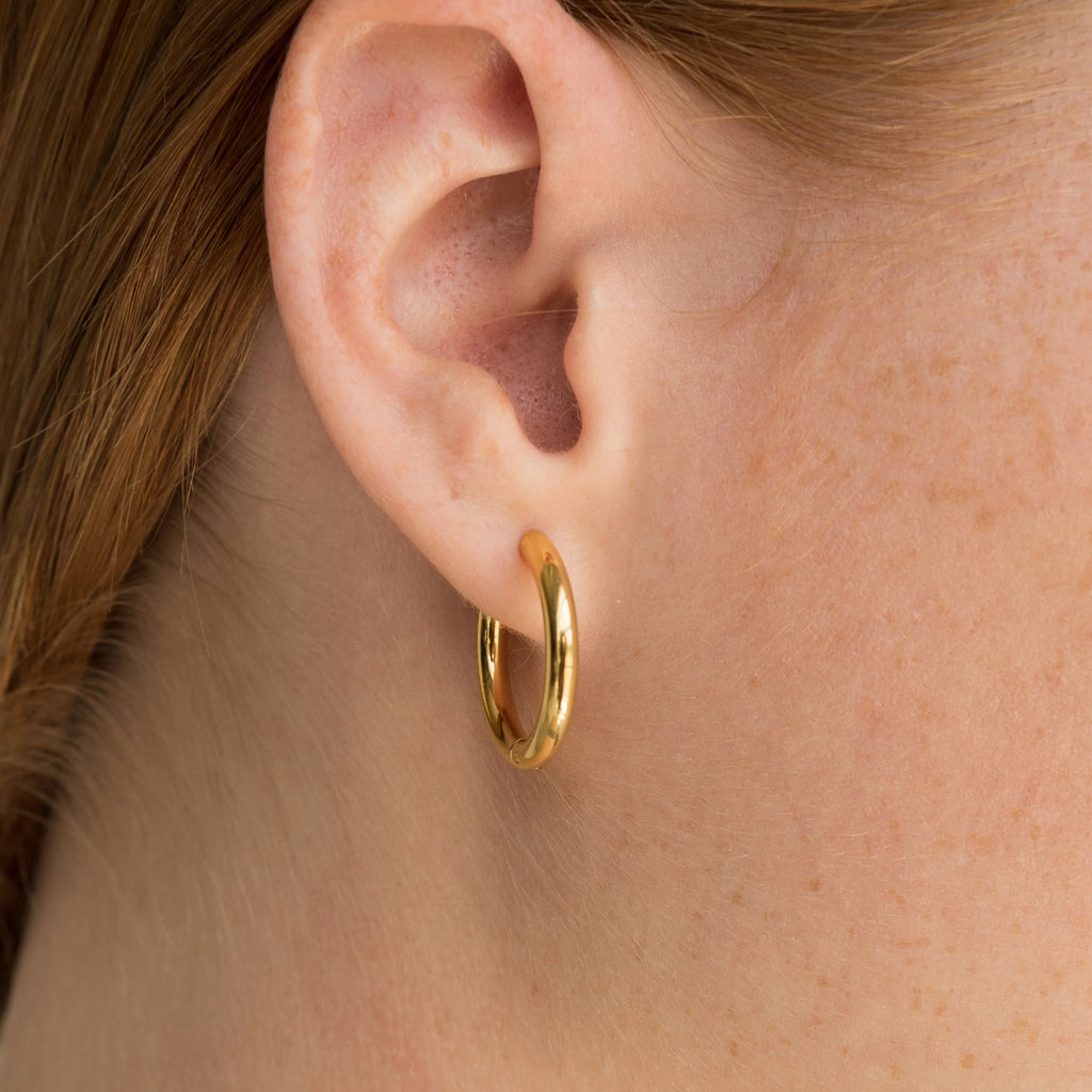 Brenda Grands Waterproof 16mm Gold Basic Hoops