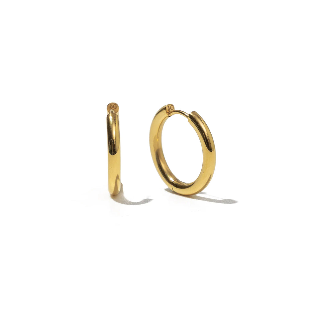 Brenda Grands Waterproof 16mm Gold Basic Hoops