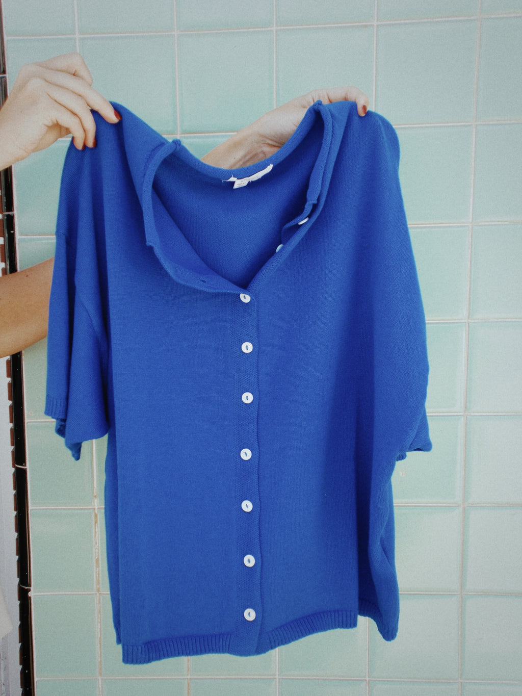Things Between Toby Half-Sleeve Cardigan Top (Cobalt Blue)