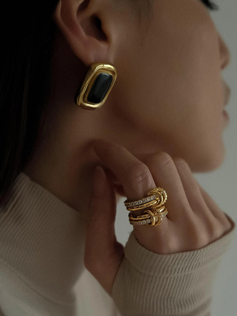 Flânerie Petra 18K Gold Classic Square Stone Earrings