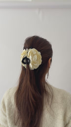 Floral Textured Hair Claw Clip
