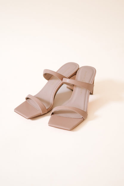 Chinese Laundry Yaya Dress Sandal (Nude)
